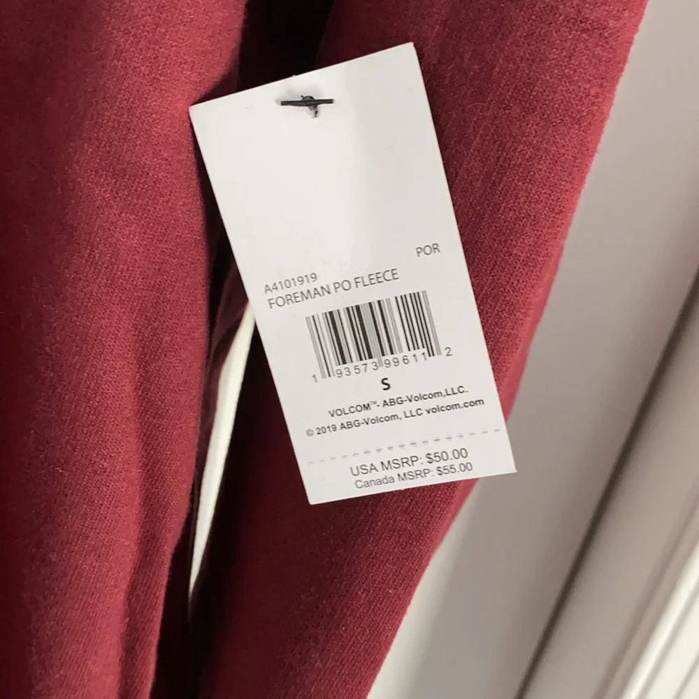 Volcom Hoodie - Picture 2 of 3